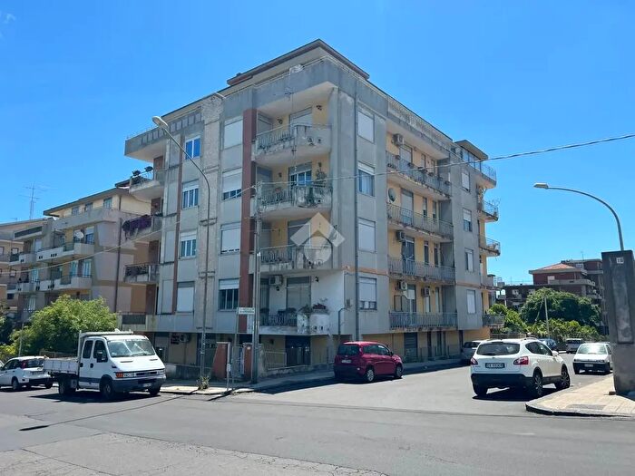 Appartamento bilocale in vendita in Viale Don Minzoni, Giarre