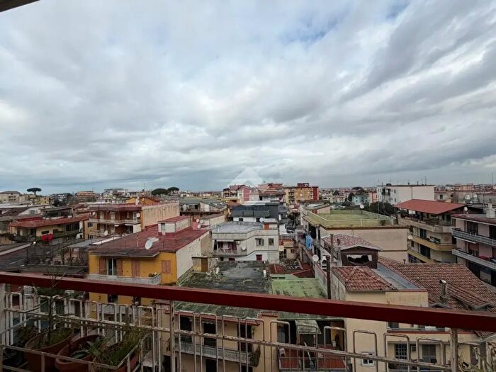 Appartamento quadrilocale in vendita in Via Casalanno, Marano Di Napoli