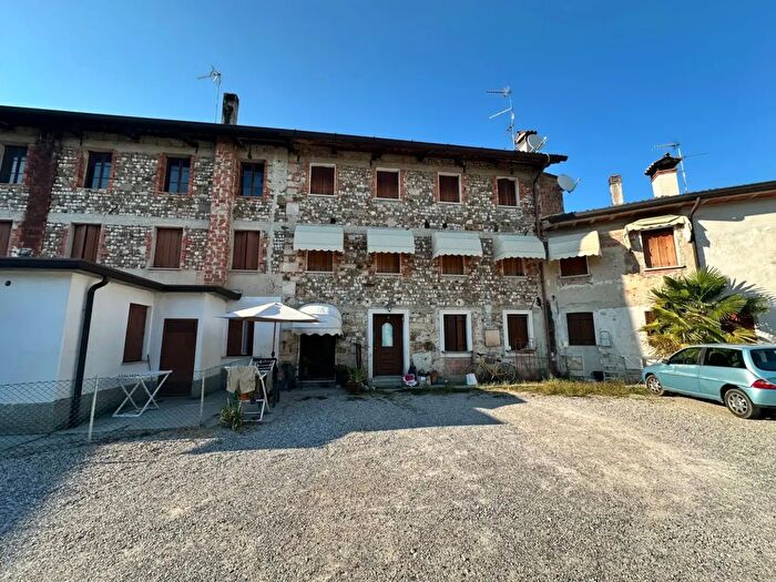 Appartamento quadrilocale in vendita in Trivignano Udinese