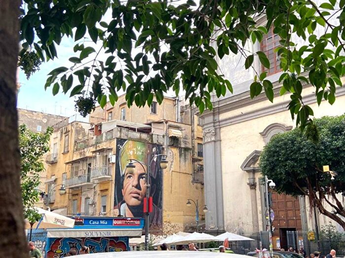 Appartamento bilocale in affitto in Via Duomo, Centro Storico, Napoli