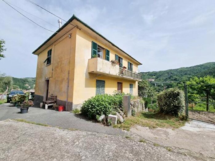 Appartamento quadrilocale in vendita in Località Comeglio, Moneglia