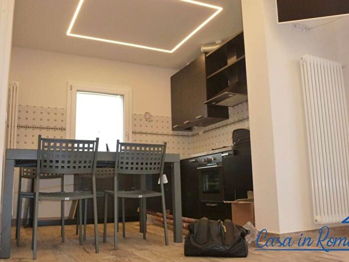 Appartamento trilocale in affitto in Viale Nazario Sauro, Marina Centro, Rimini