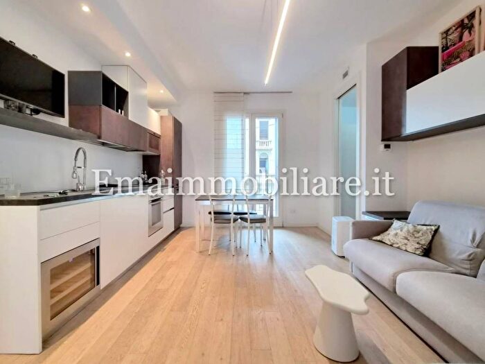 Appartamento bilocale in affitto in Via Giulio Cesare Procaccini, Paolo Sarpi, Milano