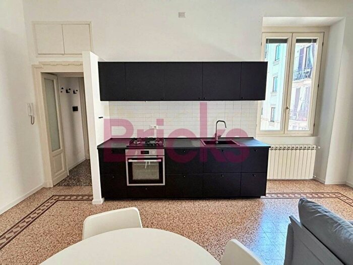 Appartamento bilocale in affitto in VIA GIUSEPPE MEDA, Ascanio Sforza, Milano