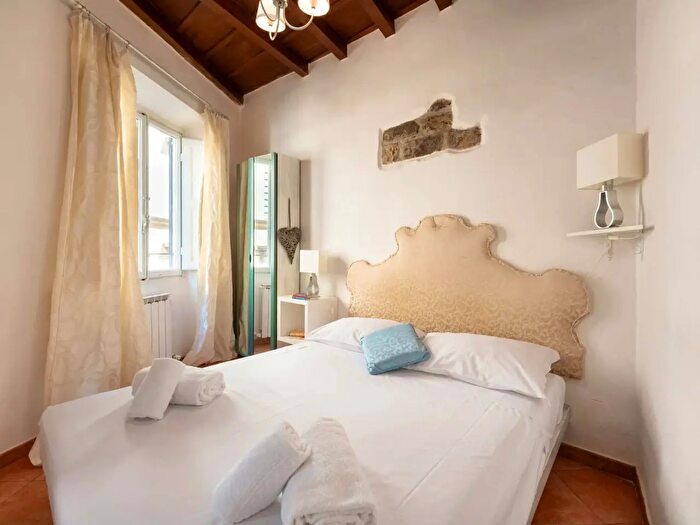 Appartamento monolocale in affitto in Via della Vigna Nuova, Firenze