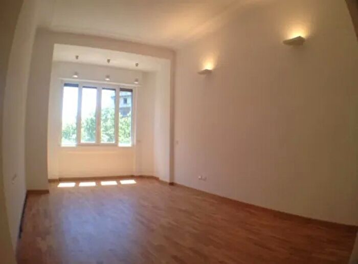 Appartamento bilocale in affitto in Via degli Scipioni, Milano