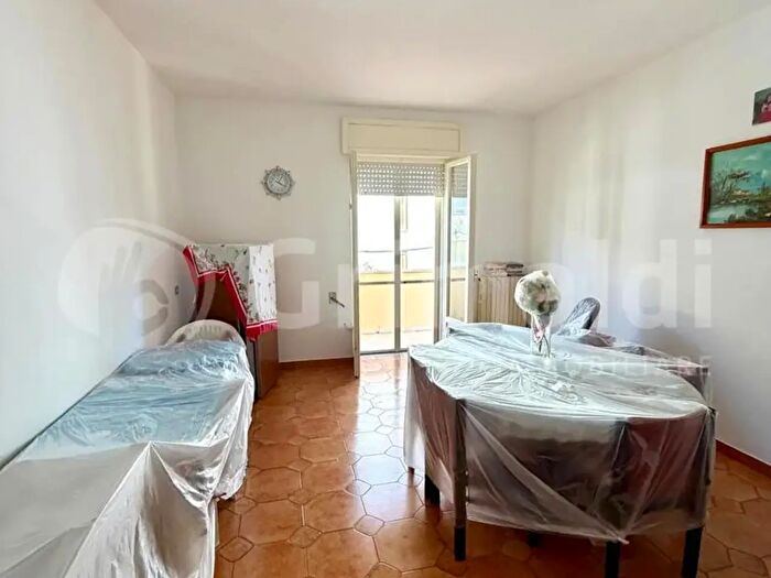 Casa quadrilocale in vendita in Via Torricelli, Tuglie