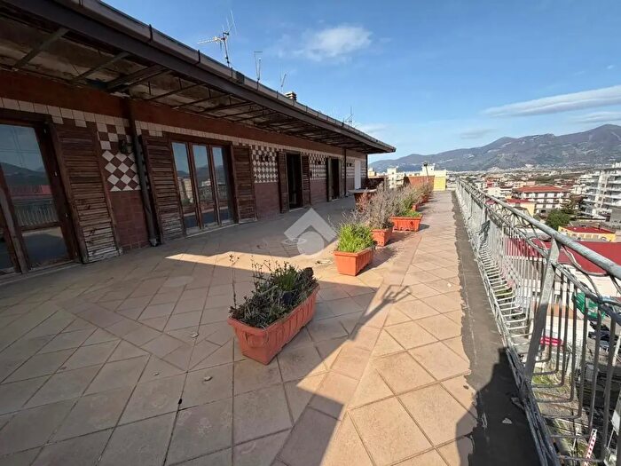 Appartamento con 7 locali in vendita in VArcivescovo Carmine Cesarano, Pagani