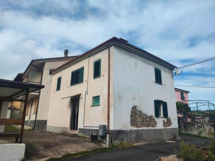 Casa trilocale in vendita in Novi Via Verdi Arquata Scrivia Tortona Lcitalia, Cantalupo Ligure