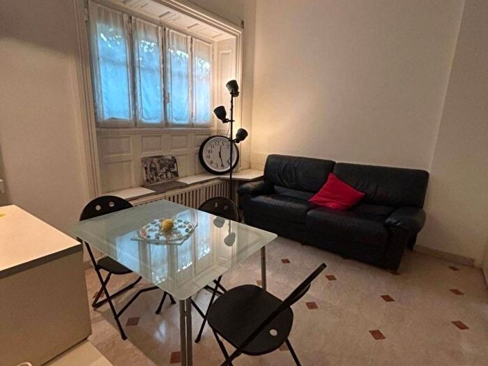 Appartamento bilocale in affitto in Via Francesco Pozzo, Albaro, Genova