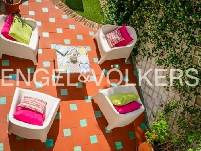 Appartamento con 6 locali in vendita in Salerno