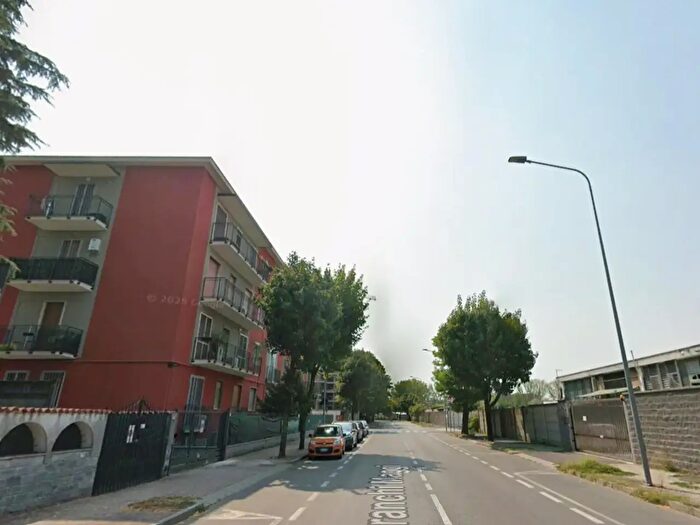 Appartamento monolocale in affitto in Via Franchi Maggi, Rozzano