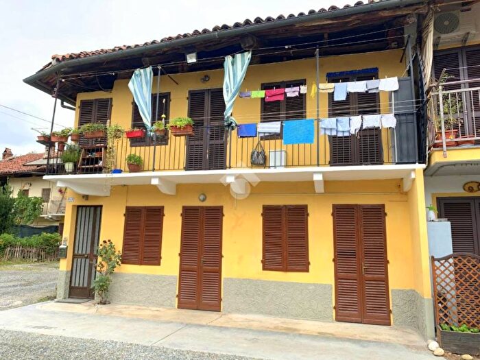 Appartamento bilocale in affitto in Via Costa, Centro, San Francesco al Campo