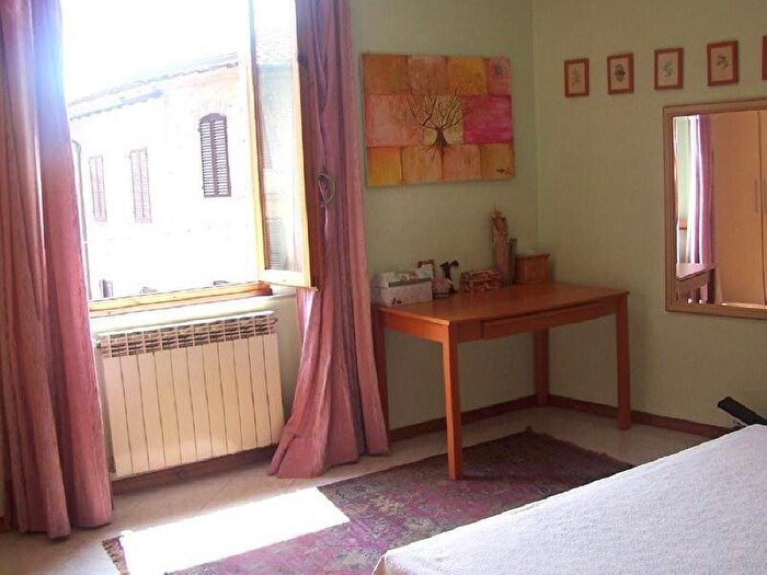 Appartamento con 7 locali in vendita in Colle Di Val DElsa