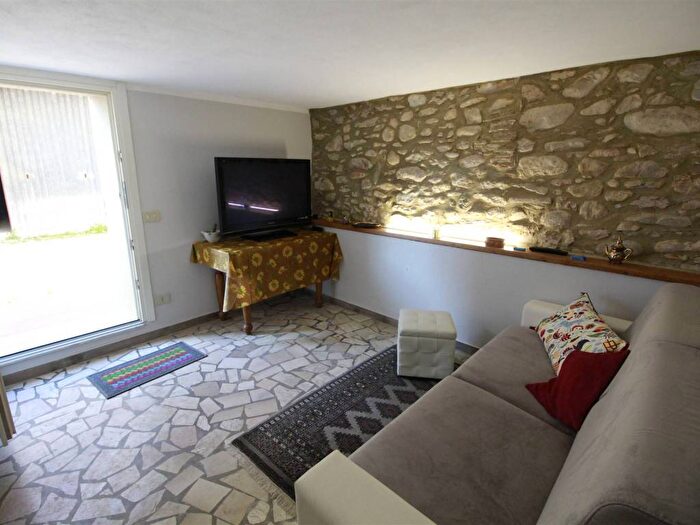 Casa bilocale in affitto in Via di Campo Lungo, Colle di Compito Castelvecchio, Capannori