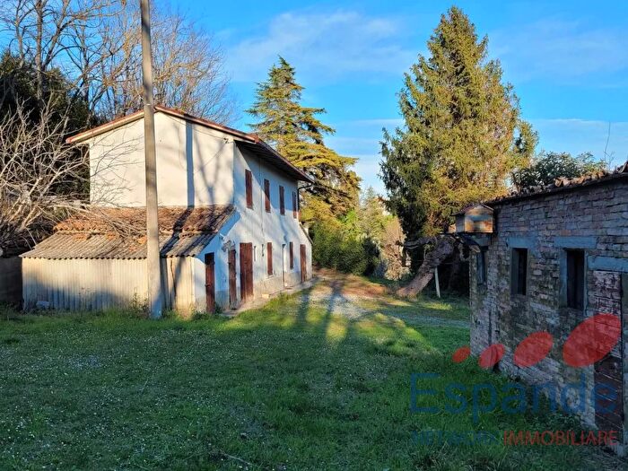 Casa quadrilocale in vendita in Via Monte Sterlino, Bertinoro