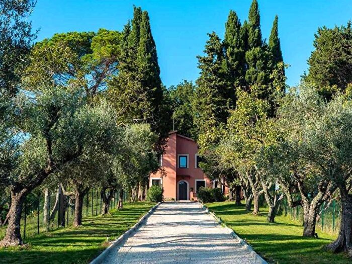 Casa con 6 locali in affitto in Viale delle Rughe, Le Rughe, Formello