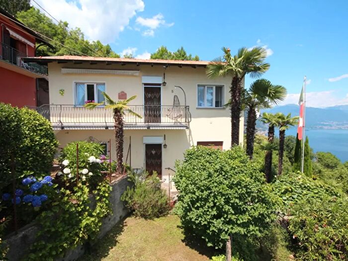 Casa con 5 locali in vendita in Via San Martino Socragno, Cannobio