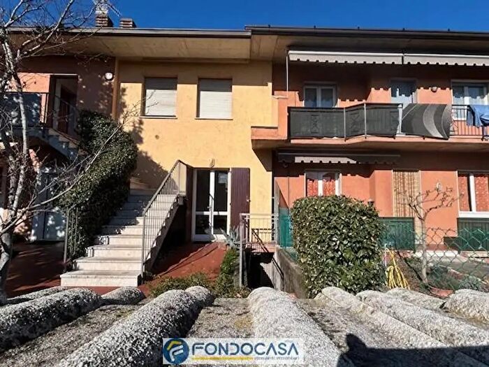 Appartamento bilocale in vendita in Via Vittorio Veneto, Ospitaletto