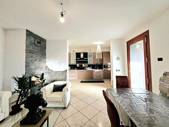 Casa quadrilocale in vendita in Via Antonio Vivaldi, SantUrbano