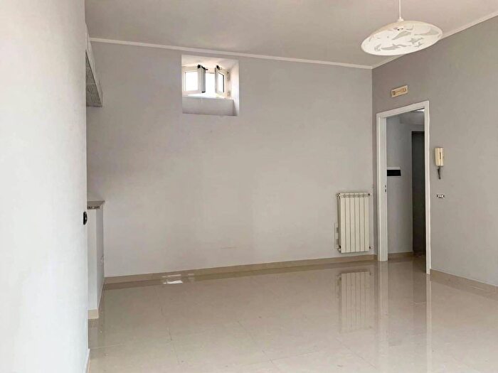 Appartamento trilocale in affitto in Somma Vesuviana
