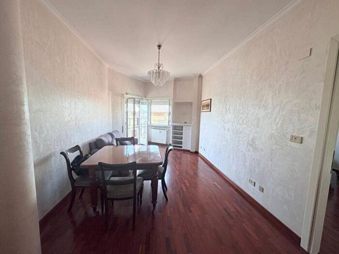 Appartamento bilocale in vendita in Via Eugenio Checchi, Monti Tiburtini, Roma