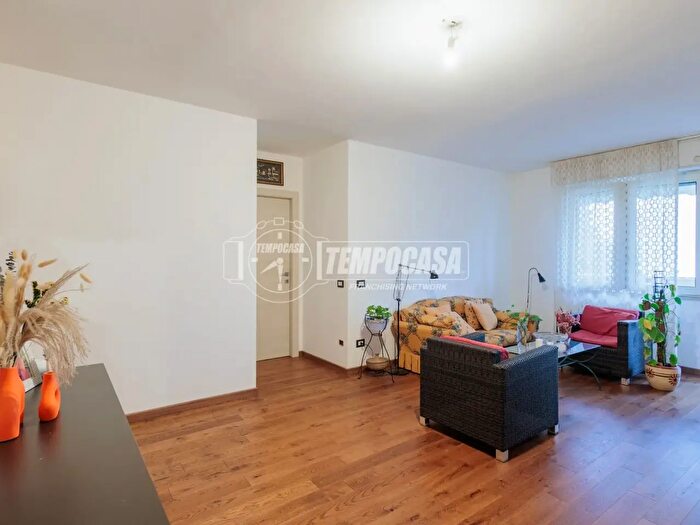 Appartamento quadrilocale in vendita in Via Alfredo Albanese, Parma