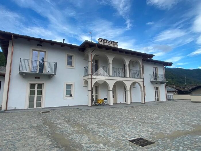 Appartamento quadrilocale in affitto in Via Paesana, Sanfront