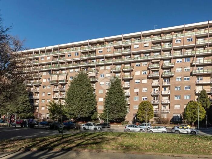 Appartamento quadrilocale in vendita in Piazza Bonghi, Torino