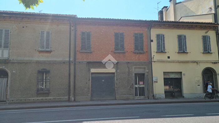 Casa quadrilocale in vendita in Via GGaribaldi, Russi