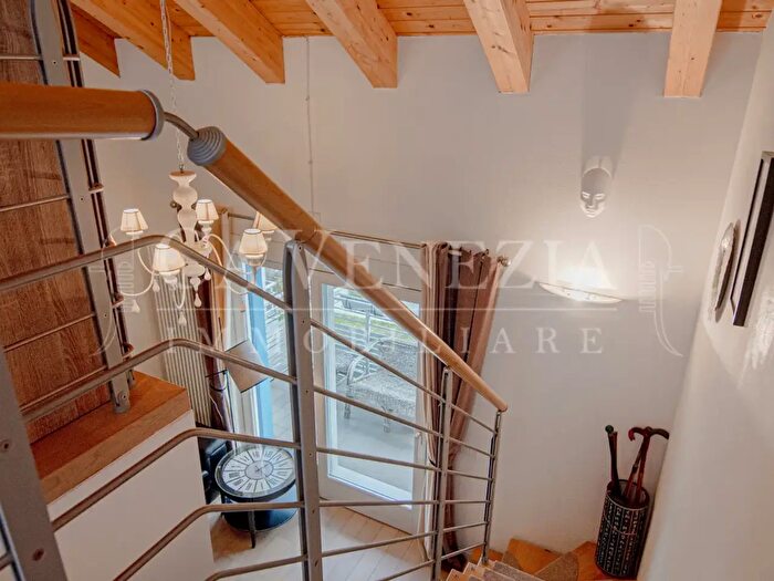 Appartamento trilocale in vendita in Venezia