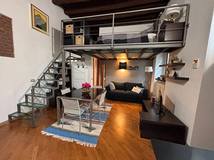 Appartamento bilocale in affitto in Via Elia Lombardini, Navigli Darsena, Milano