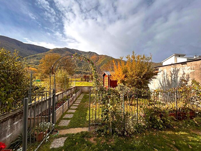 Case in Vendita e in Affitto - 3