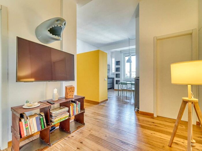 Appartamento trilocale in affitto in Via Pier Lombardo, Porta Romana Medaglie dOro, Milano