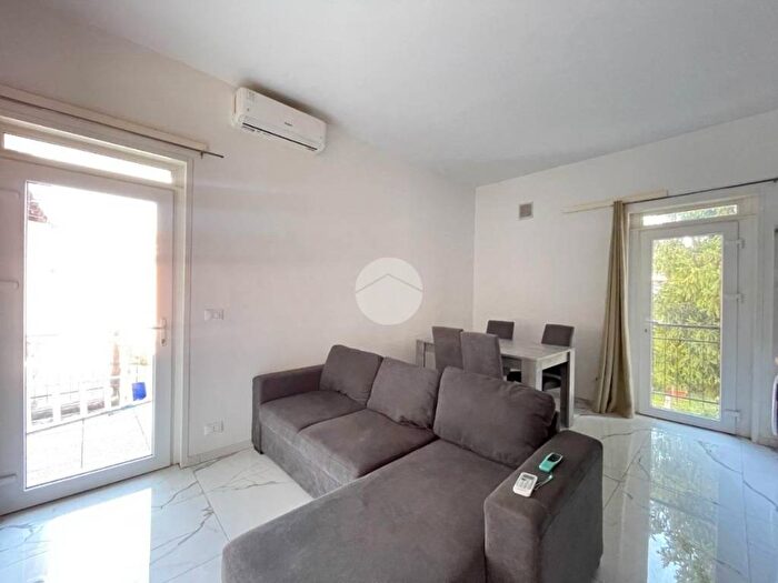 Appartamento trilocale in affitto in Via corsica, Chiesanuova, Brescia