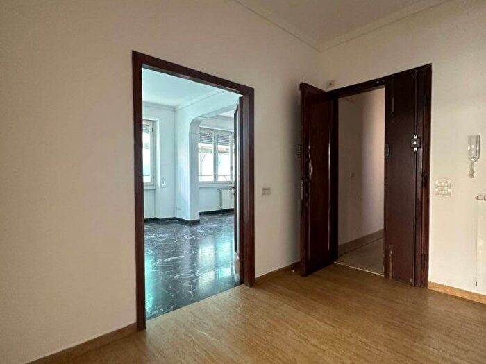 Appartamento con 6 locali in affitto in Piazza Fra' Girolamo Savonarola, Libertà Savonarola, Firenze