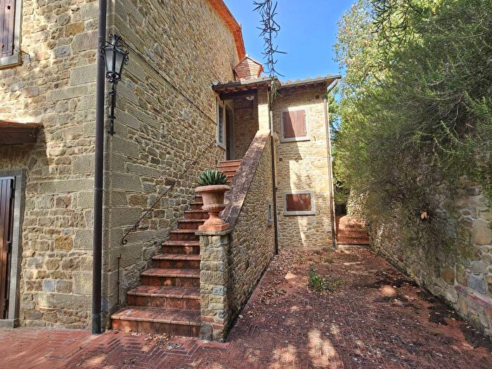 Casa con 5 locali in affitto in Località Vitiano, Rigutino, Arezzo