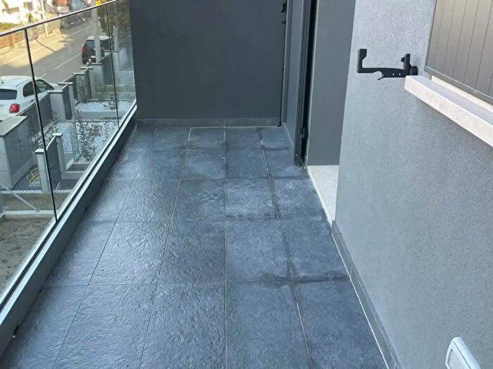 Casa con 6 locali in vendita in Via Arno, Cesena