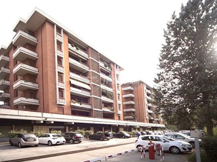 Appartamento quadrilocale in vendita in Via Luigi Rizzo, Perugia