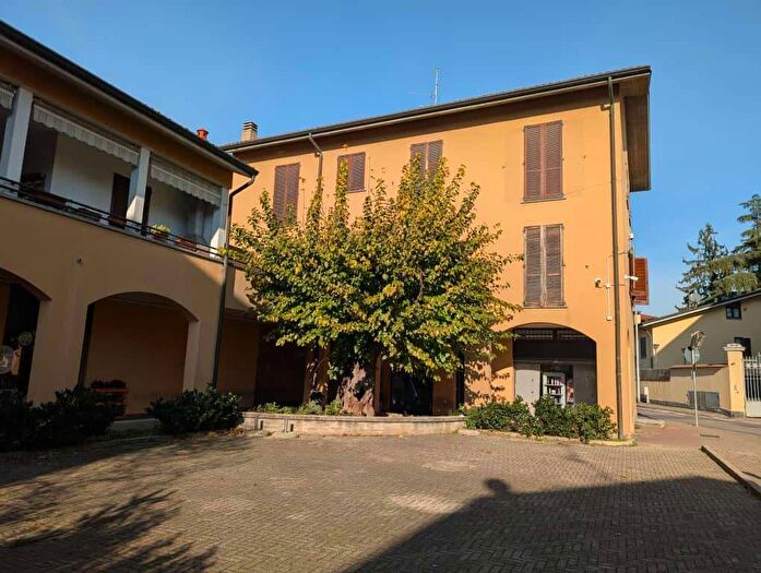 Appartamento trilocale in vendita in Via Concordia, Mezzago