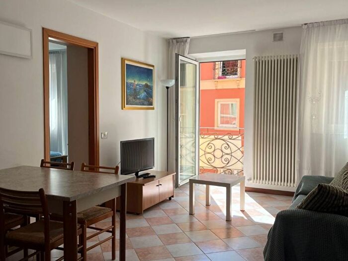 Appartamento trilocale in affitto in Via Vittorio Emanuele, Centro, Recoaro Terme