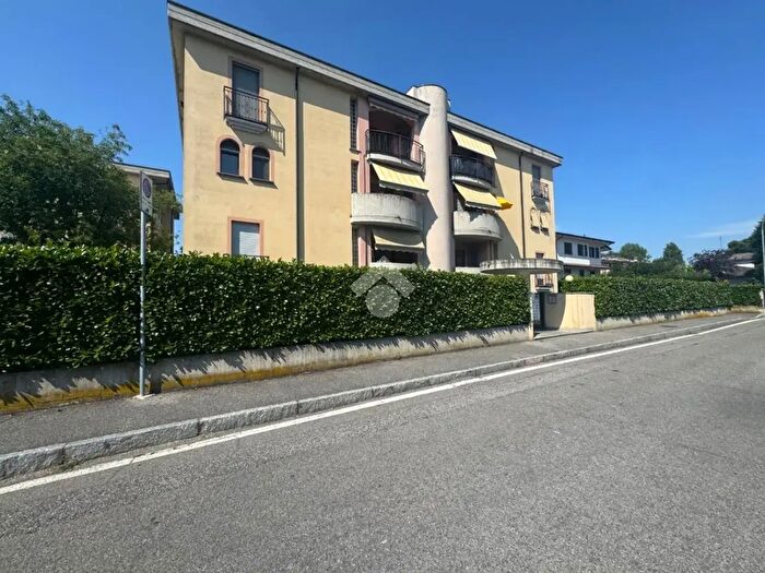 Appartamento trilocale in vendita in Via Volterra, Pozzuolo Martesana
