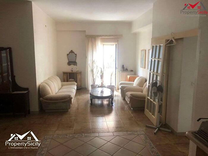 Appartamento con 5 locali in vendita in Abramo Lincoln, Porto Empedocle