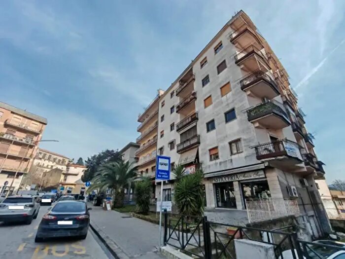 Appartamento trilocale in vendita in Via delle Puglie, Benevento