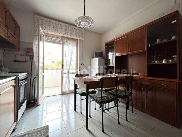 Appartamento bilocale in affitto in Via Martiri di Cefalonia, Catanzaro