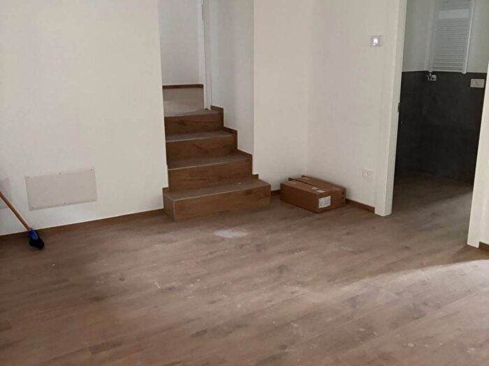 Casa trilocale in affitto in Frazione Berzin, Torgnon