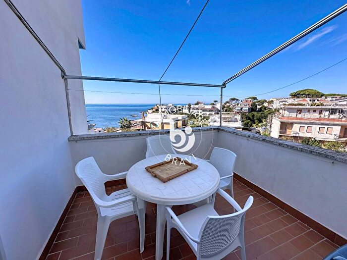Appartamento bilocale in affitto in Via del Carmelo, Centro, Santa Marinella