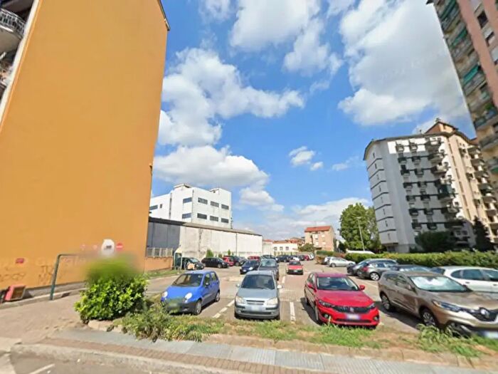 Appartamento monolocale in affitto in Viale Umbria, Cinisello Balsamo