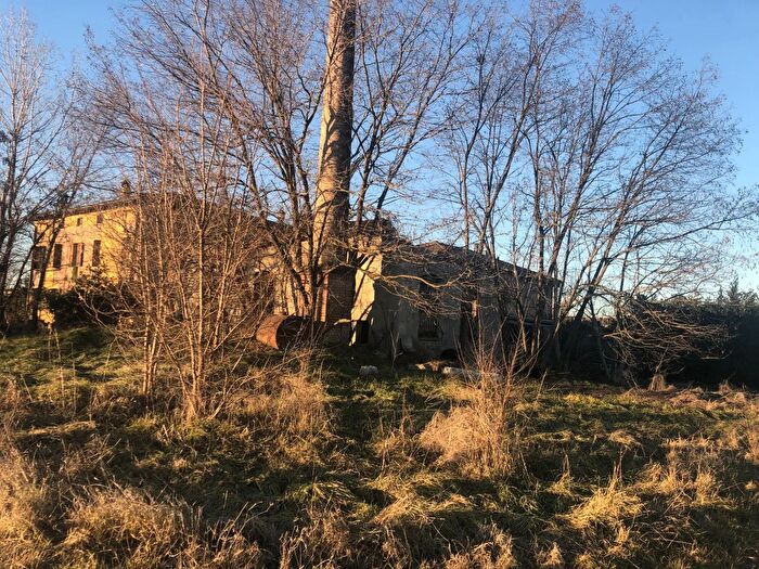 Casa con 9 locali in vendita in Martorano, Montechiarugolo