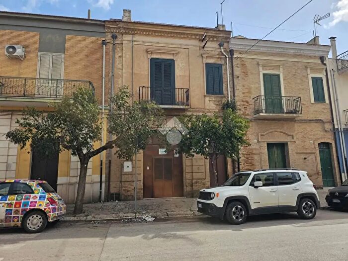 Casa trilocale in vendita in Via Luigi Rossi, Torremaggiore